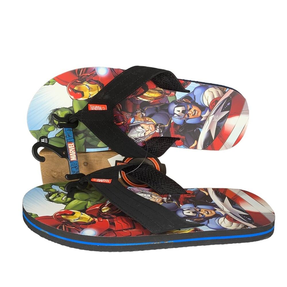 Marvel Avengers Men Flip Flops Graphic Sandal Size 13 NWT